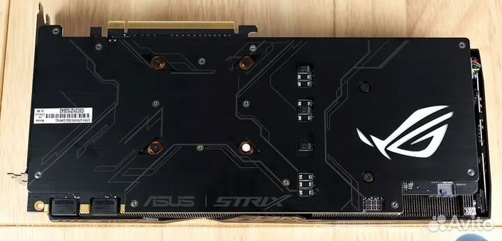 Видеокарта Asus ROG Strix GTX 1070
