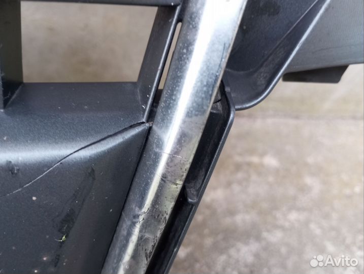 Решетка радиатора Audi A4 B8