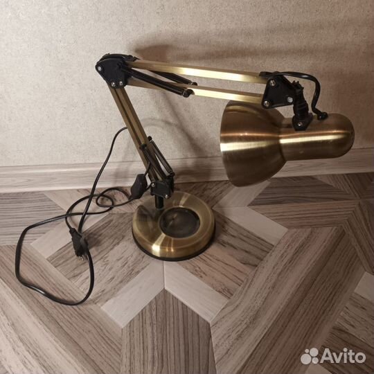Офисная настольная лампа Arte Lamp Junior