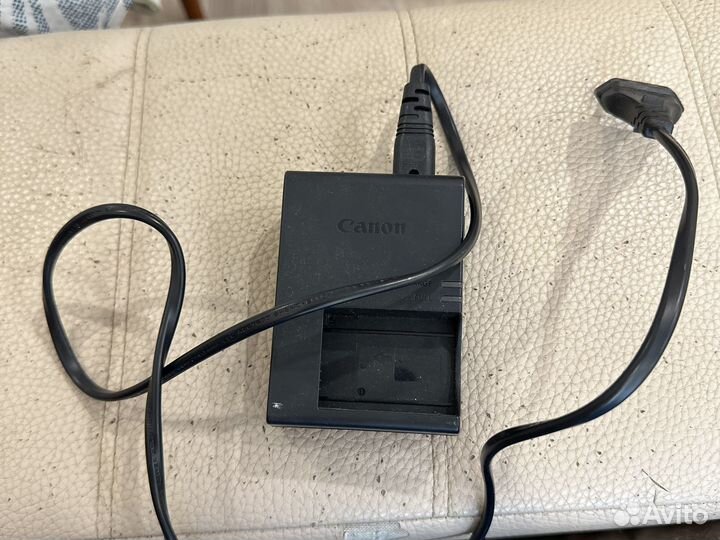 Блок питания зарядник для canon