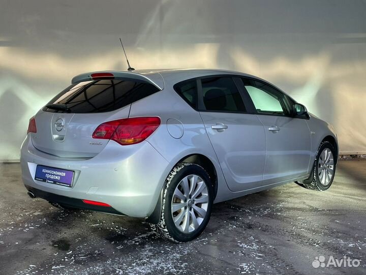 Opel Astra 1.4 МТ, 2011, 222 461 км