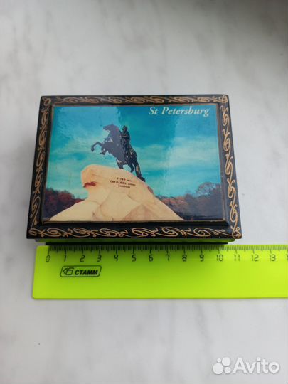 Шкатулка для украшений