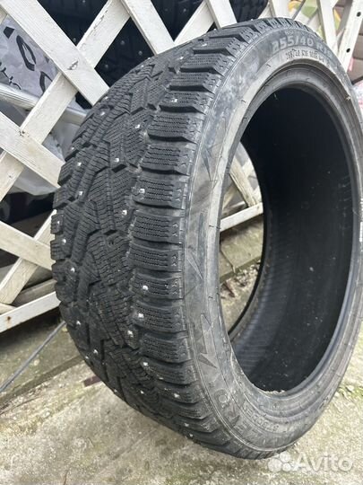 Pirelli P Zero 255/40 R19
