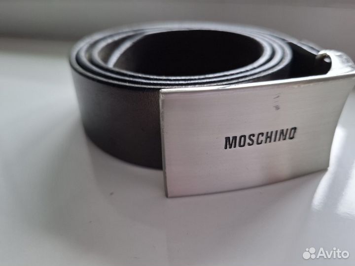 Moschino ремень кожаный