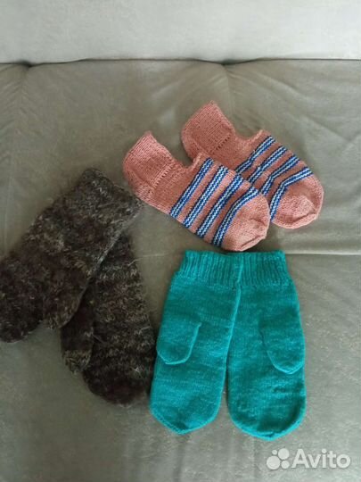 Шерсть собачья шарфы,носки, рукавицы, следики