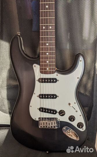 Squier standard stratocaster