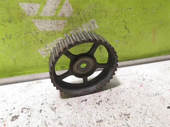 Шестерня (шкив) распредвала Форд Фокус 1