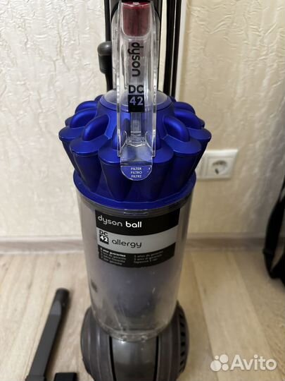 Пылесос Dyson dc 42 allergy