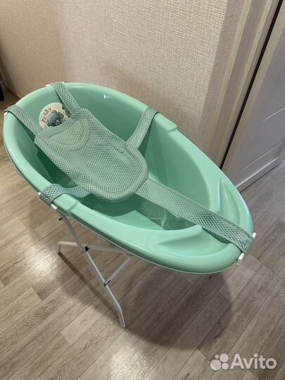Ванна детская с подставкой и гамаком