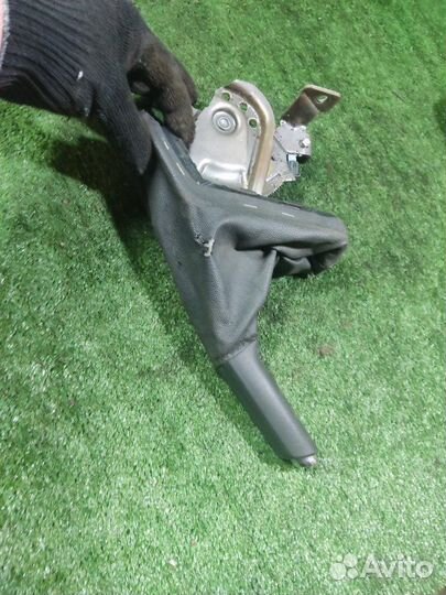 Ручник Opel Astra H