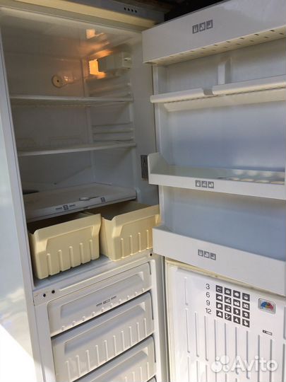 Холодильник stinol