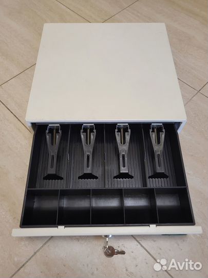 Денежный ящик для кассы бу