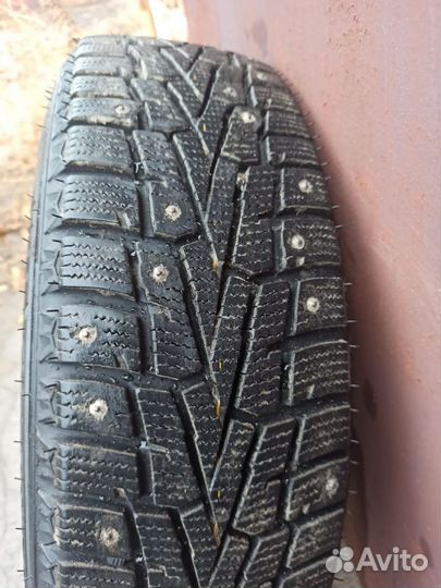 Комплект зимних колес r14