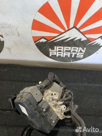 Блок управления тормозами/насос ABS Mazda Mazda6