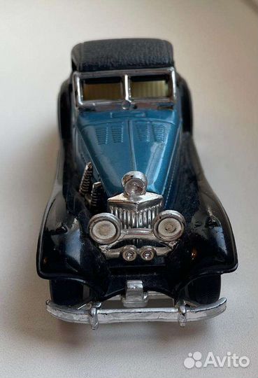 Модели машинок металлические