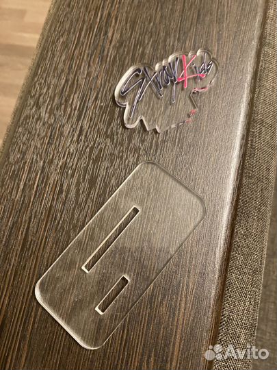 Подставка Stray Kids