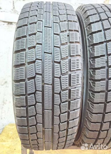 Yokohama Ice Guard IG20 215/60 R17 96Q