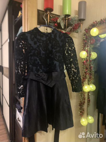 Платье на девочку 8-9 лет