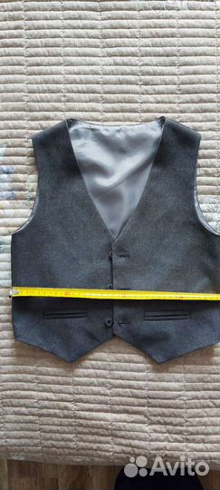 Жилетка для мальчика рост 122 128
