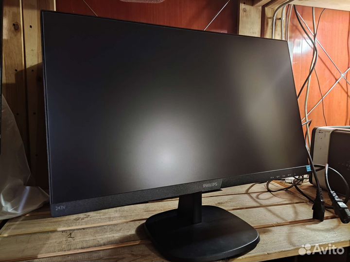 ЖК монитор Phillips 24 дюйма 243v7qsb/iPS/DVI