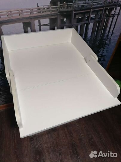 Пеленальный комод и кроватка