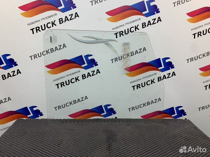 Стекло двери правое