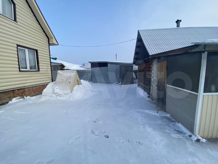 Дом 100 м² на участке 11 сот.