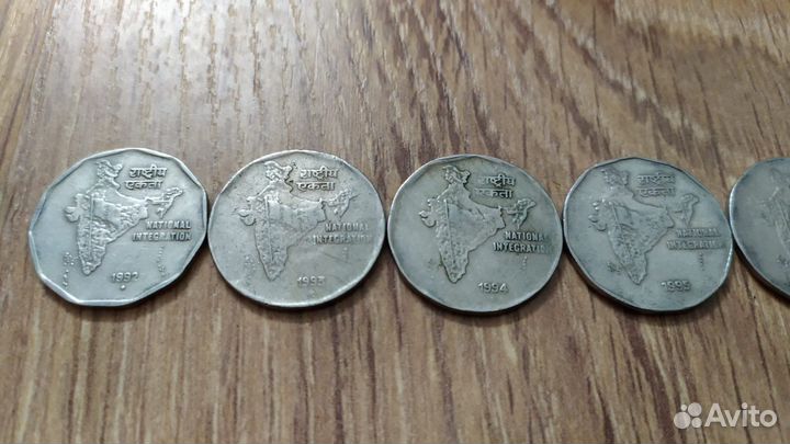Старые монеты Индии погодовка