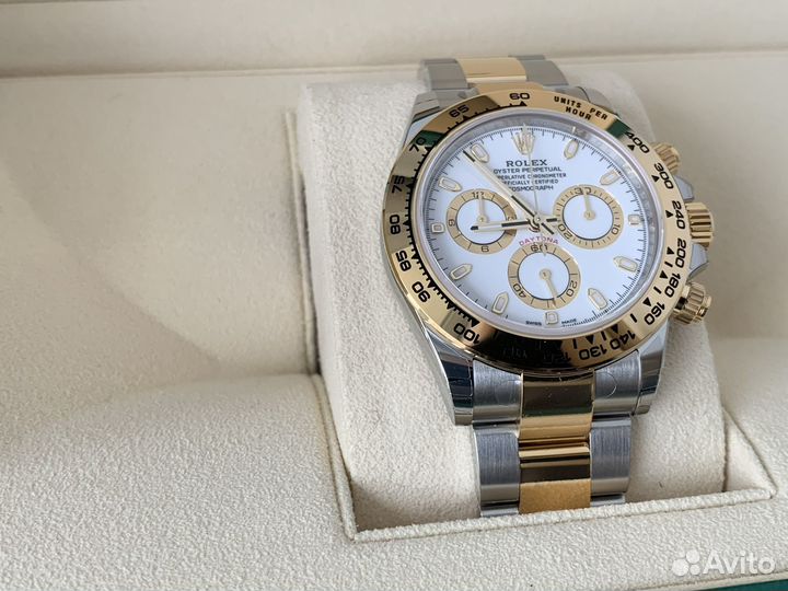 Новые часы Rolex Daytona