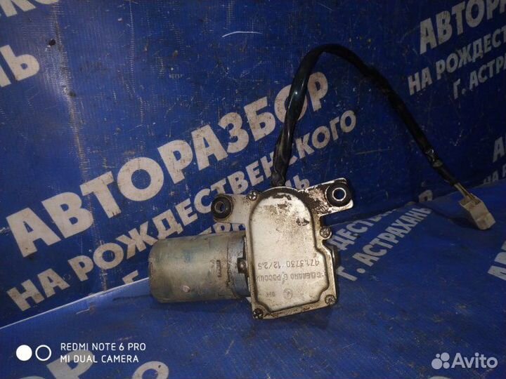 Моторчик заднего дворника Ваз Лада 2104 универсал