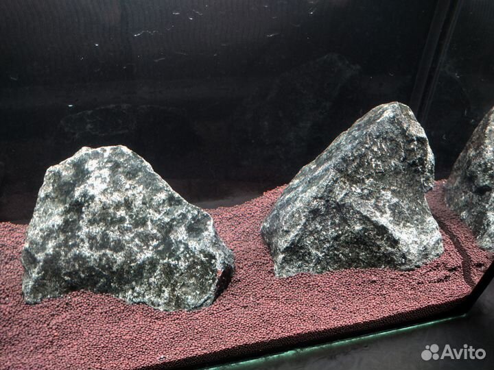 Камни для декорации аквариума