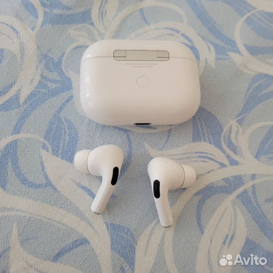 Наушники Apple Airpods Pro