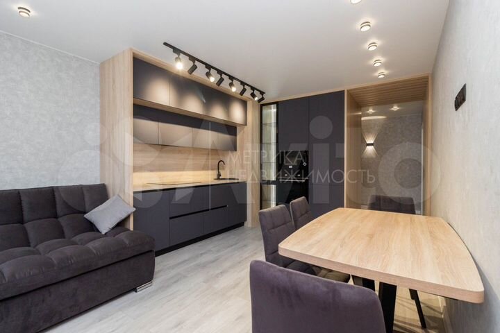 2-к. квартира, 67,3 м², 10/14 эт.