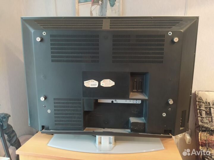 Телевизор Philips37