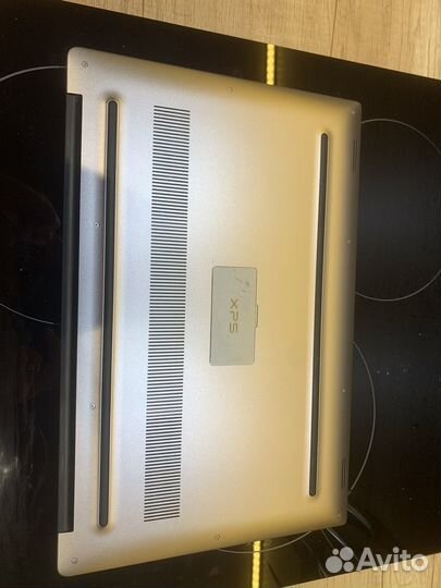 Dell xps 15 9560