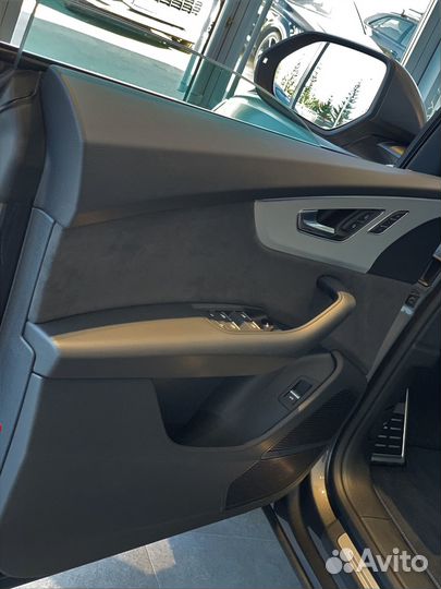 Audi Q8 3.0 AT, 2022, 30 км