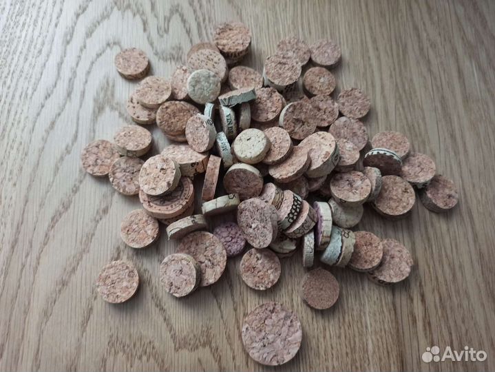 Пробки от вина и шампанского