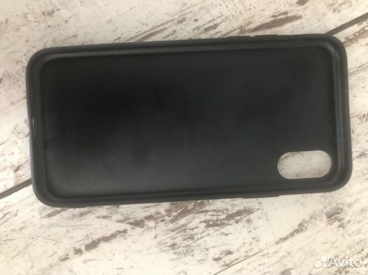 Чехол на iPhone X и XS
