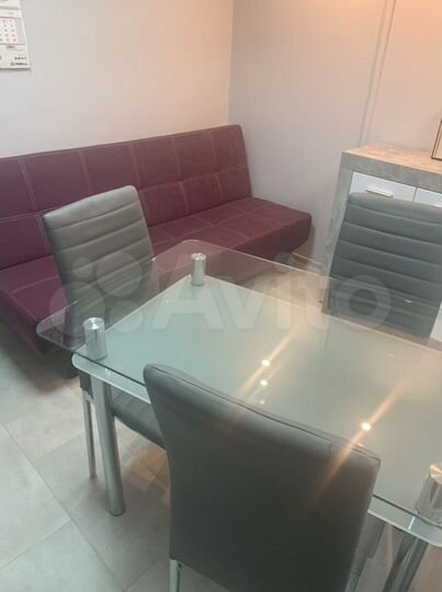 Торговая площадь, 14 м²