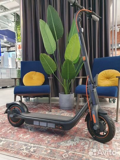 Электросамокат Ninebot KickScooter F65U