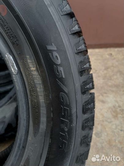 Laufenn I Fit Ice LW 71 195/65 R15