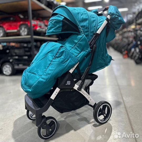 Коляска прогулочная