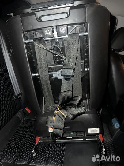 Britax romer advansafix m i-size