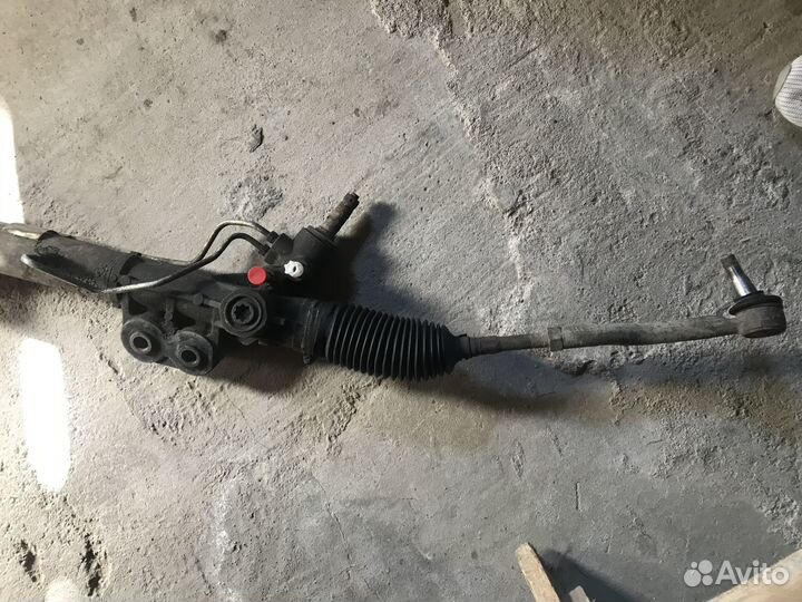 Рулевая рейка Nissan pathfinder