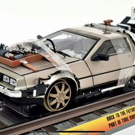 DeLorean DMC-12 Back to the Future Part III 1:18