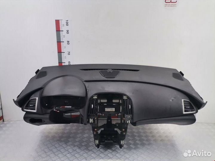 Панель передняя салона (торпедо) Opel Astra J 2010