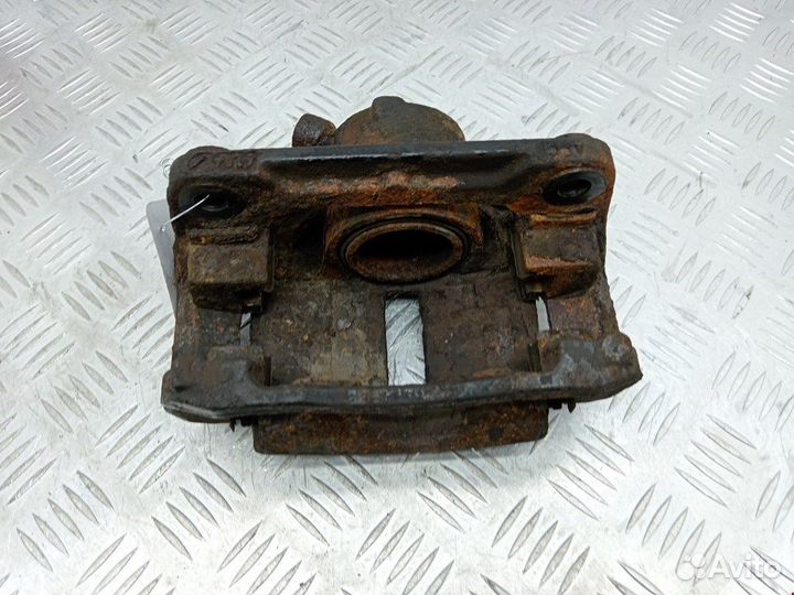 Суппорт передний левый для Renault Megane 2