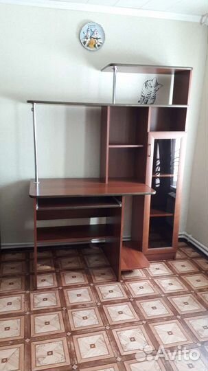 Школьный уголок