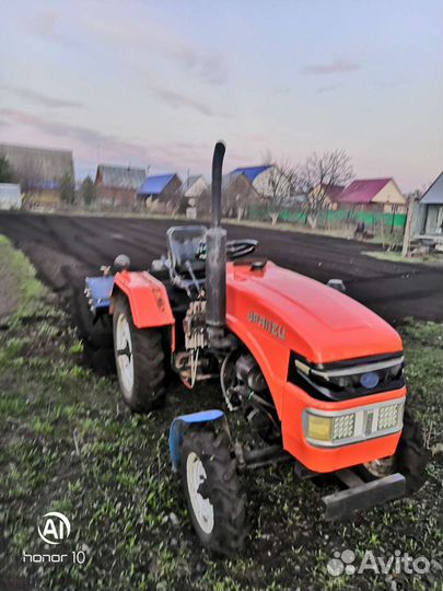 Вспашка земли минитрактором