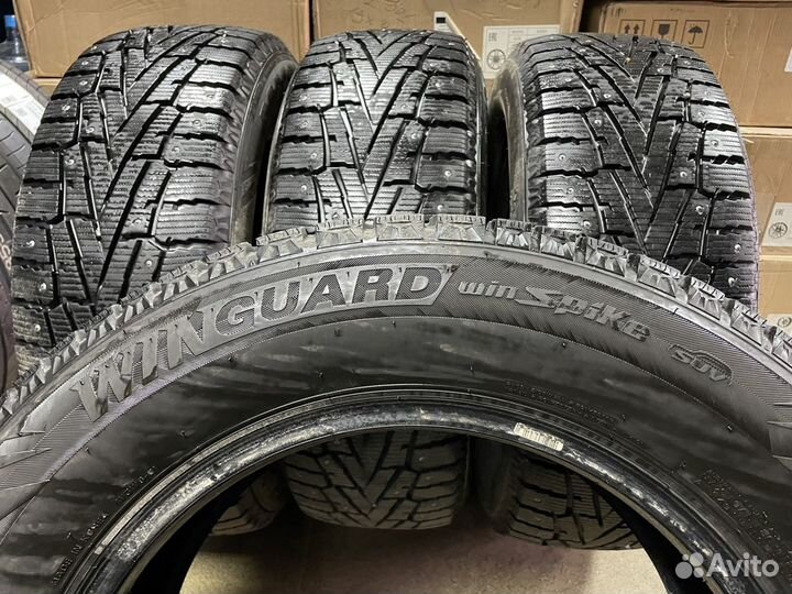 Roadstone Winguard WinSpike SUV 265/60 R18